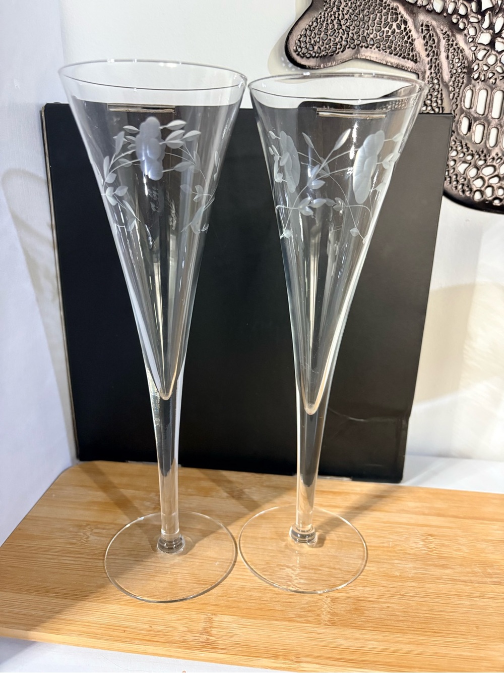 Princess House Clear Etched Floral Flute Pair